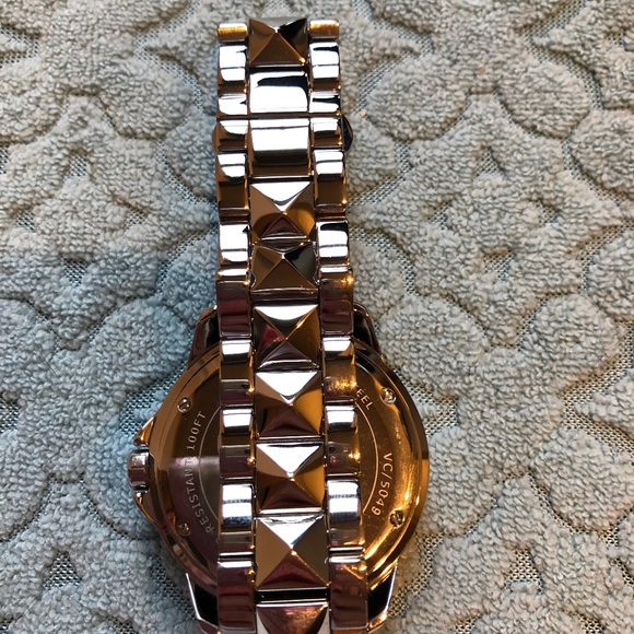 VINCE CAMUTO PYRAMID BRACELET WATCH- SILVER - Picture 3 of 4